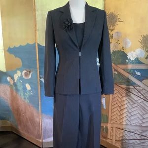 Tahari Arthur S Levine 3 piece suit.